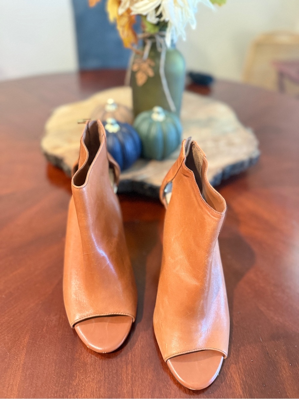 Jessica Simpson Tan Open-Toe Leather Ankle Booties
